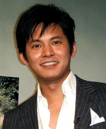 织田裕二资料图