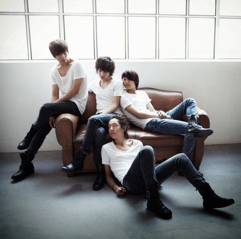 ҡCNBLUE