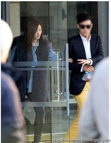 全智贤老公正面曝光 银行高管身家上亿