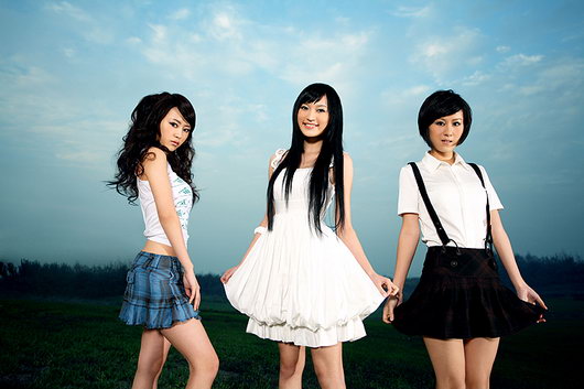 团体--伊妹儿组合