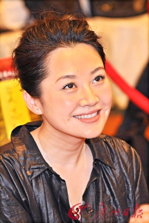 许晴首次回应出家传闻 忙着拍戏没空出家(图)