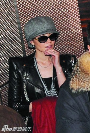 罗海琼婚礼如颁奖礼 王菲捧场老同学费麒