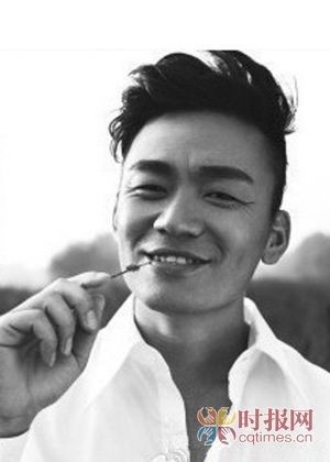 <em>王宝强的发型</em>改变了他的气质