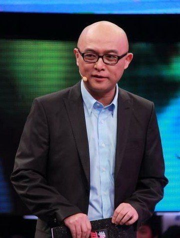 孟非微博死磕民航总局局长 请其辞职