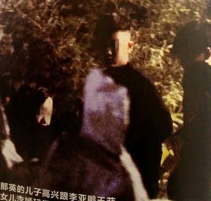 王菲女儿与那英儿子外出就餐 网友喊联姻