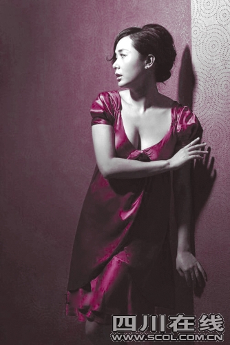 蒋雯丽顾长卫联袂写真 大跳探戈秀恩爱【图】