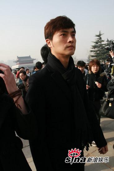 李钰追悼会今日举行 李冰冰任泉哀伤送别【图】