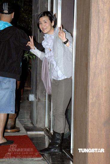 曾志伟庆祝56岁生日 刘嘉玲袁咏仪等助阵【图】