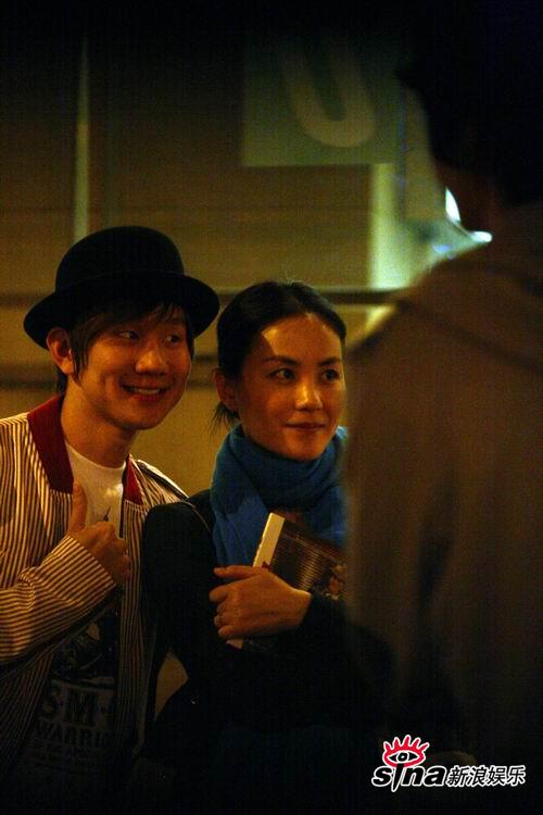 林俊杰12小时畅游京城 与王菲那英进餐合影【图】