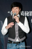 包小柏新书签售李泉助阵耍贫嘴与粉丝逗趣(图)