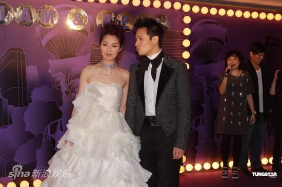 杨千嬅婚纱照_陈奕迅杨千嬅图片(2)