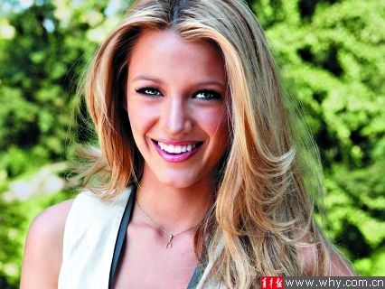 Blake Lively  DATE 2011.52011.9