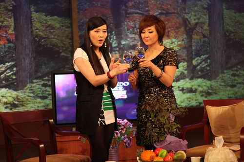 ���ա��ǳ������롷��Ӧ�����˫��ǣ���š�