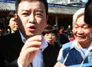 李佳明身材发福遭热捧(图)