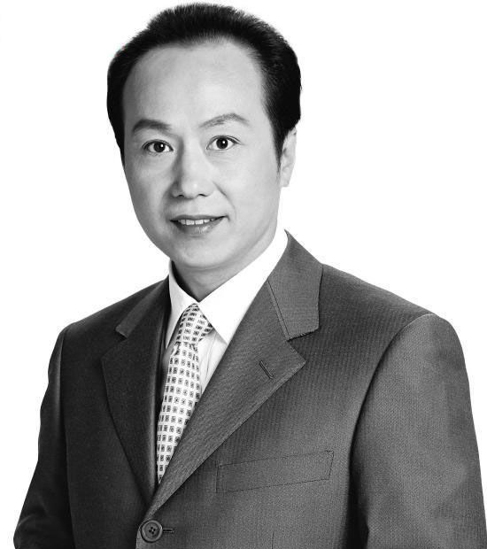 新浪网友悼念罗京:音容笑貌永存心中(图)