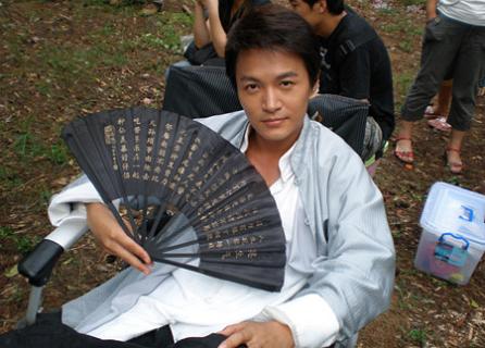 锁清秋热播郑国霖书生硬汉通吃图