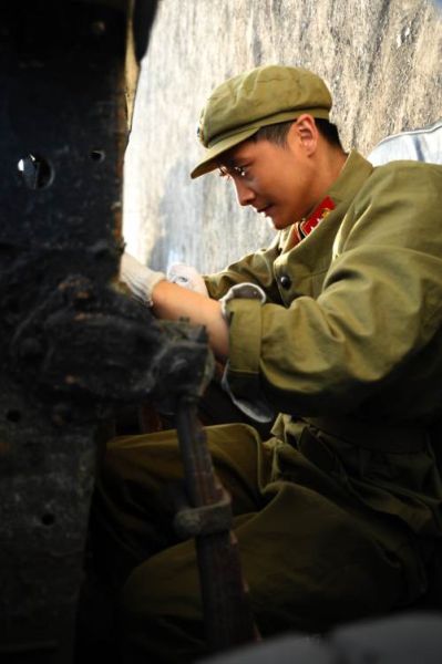 ׷