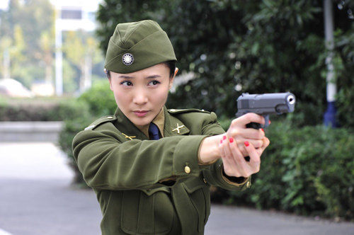 玫瑰3》在横店正式开拍,内地青年演员刘钇彤作为该剧主要演员参与拍摄
