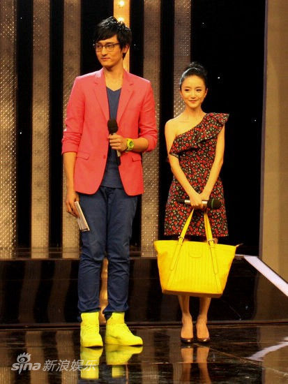 王传君、李倩
