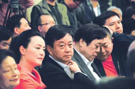 央视名嘴集体办画展 赵忠祥牵驴崔永元捧鸡