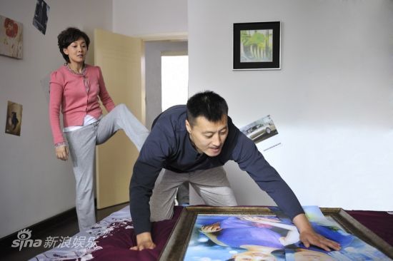 《幸福生活在招手》任程伟成文艺斗士(图)