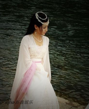 剧版《画皮2》白冰人妖虐恋演绎分裂(图)名丝烫发师肖兴图片