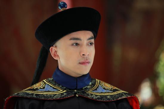 《新还珠格格》李佳航饰福尔康