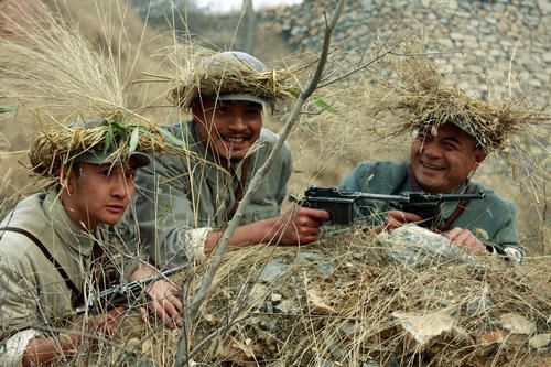 《三进山城》画面平实展现逆时尚抗战潮