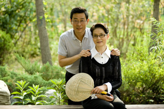 《天下人家》开播 霍青 潘虹 再续母子情| 潘虹 |霍