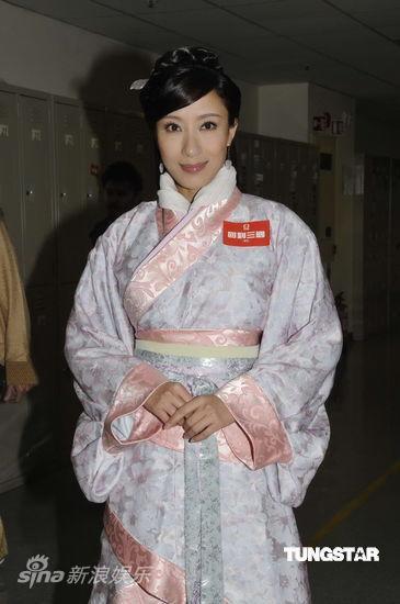 杨怡