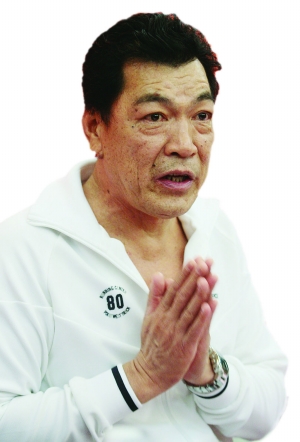 成奎安: 本想在南京建个家 可惜我已经成家了