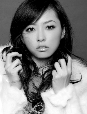 张靓颖挑战嘻哈风格