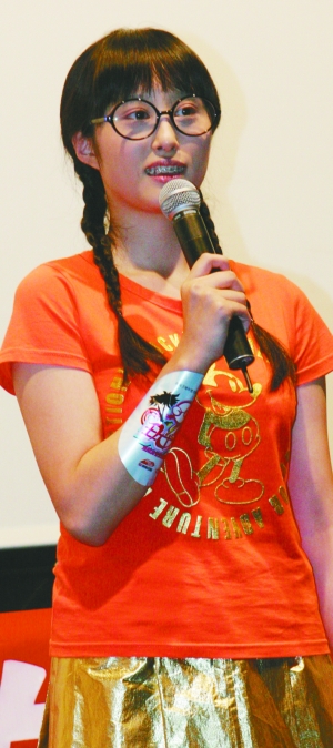 中国丑女也是 牙套妹 _影音娱乐_新浪网