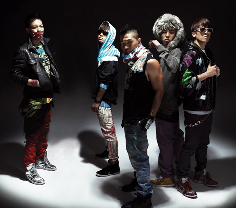 李文世称赞说,BIGBANG的《红霞》是最棒的