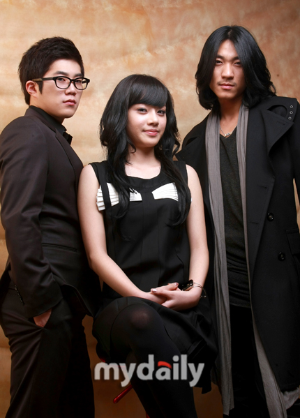 混声3人组Typhoon的新女主唱将由新人歌手李