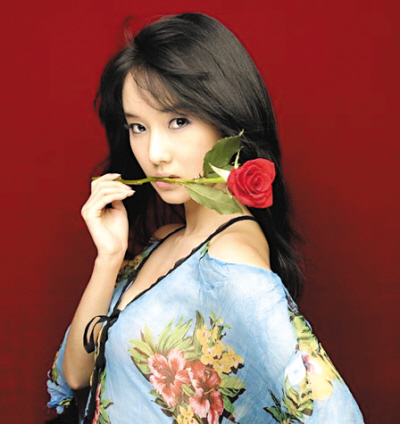 韩国歌手李贞贤出演《孔子》女主角