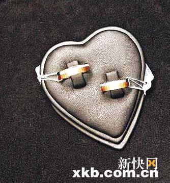 娥姐办嫁妆 收鹅戒双眼放光_影音娱乐_新浪网