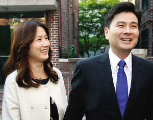 沈银河助丈夫竞选首尔市长