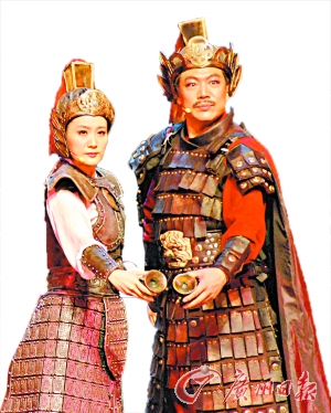 两个花木兰激活中国歌剧