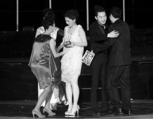 胡可罗海琼交流“妈妈经”
