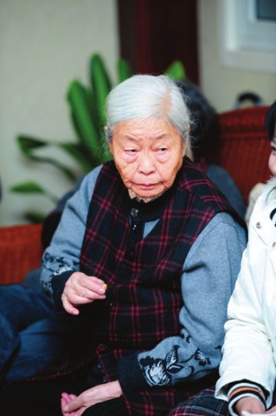 合上书页我们的梦刚开始