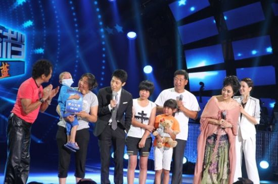 ���أ���һ����ԥ���Ҷ����ذ���Ѫ���¶�