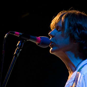 Sonicyouth主心骨ThurstonMoore发行solo专辑