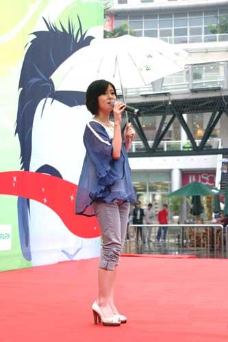 林苑参加助盲公益演出落泪有望出演曾志伟新片