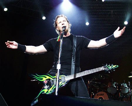 据国外媒体报道,美国重金属乐队metallica由于主唱詹姆斯-海特菲尔德