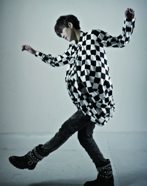 谭维维称只想自由歌唱 拍电影只因崇拜崔健