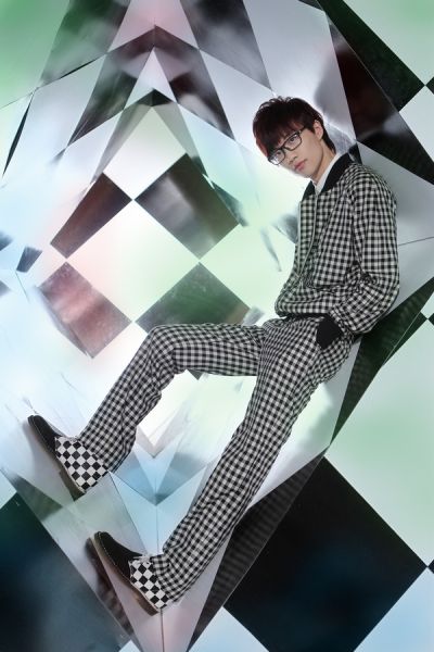 许嵩生日不开派对忙创作 新歌近期将面世|许嵩