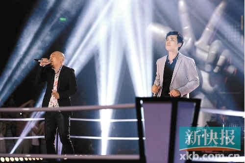 好声音阿妹泪奔 王力宏卖萌陪哭递纸巾