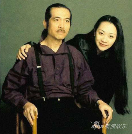 李泰祥（左）与女儿李若菱