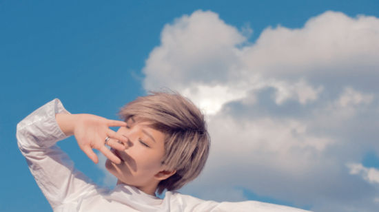 莫艳琳《醒来再做梦》讲述真实的自己|莫艳琳|醒来再做梦|新歌发布_新浪